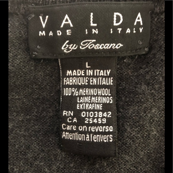 Gray V-neck 100% Merino Wool Sweater Vest - Picture 3 of 3